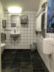 Økolariet - Toilet in the ground floor