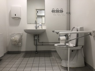 Borgercenter Handicap - Toilet til højre