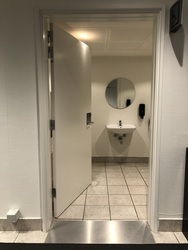 Aalborg Kongres og Kultur Center - Toilet ved mødecenteret 1. sal