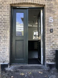Onkel Dannys Plads - Forsamlingshuset
