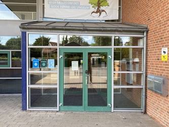 Usserød Skole - 1. Hovedbygning