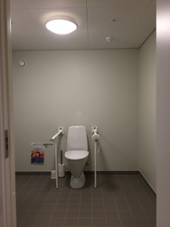 Svanepunktet - Furesø Genoptræningscenter - Handicaptoiletterne i stueplan