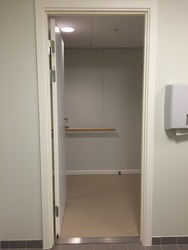 Svanepunktet - Furesø Genoptræningscenter - Handicaptoiletterne i stueplan